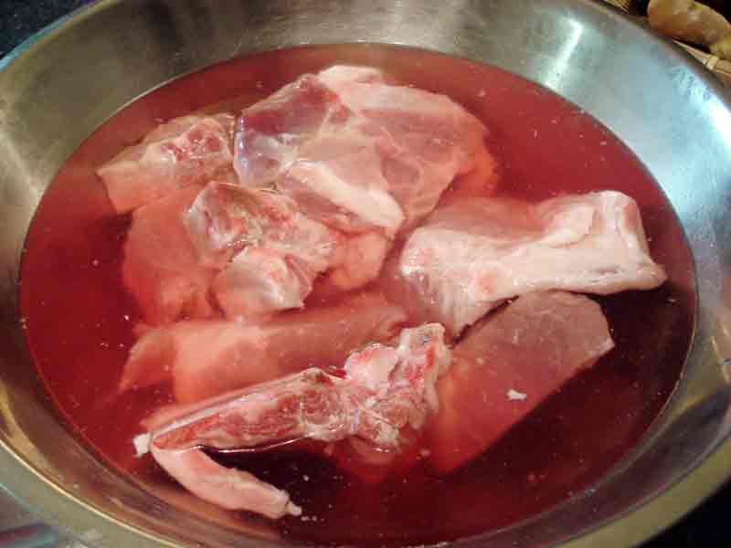 Pork bone soup (Gamjatang) recipe