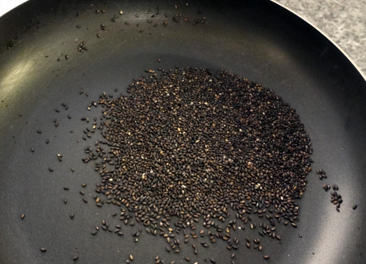 Heukimjajuk (Black sesame seeds porridge) recipe by Maangchi