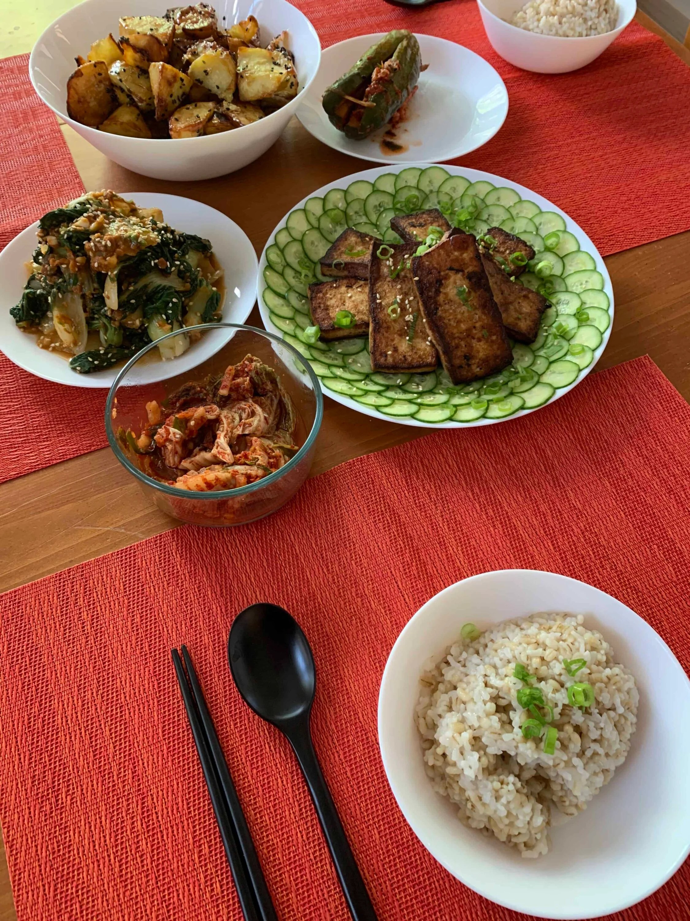 Bok choy seasoned with soybean paste (Cheonggyeongchae doenjangmuchim) recipe by Maangchi