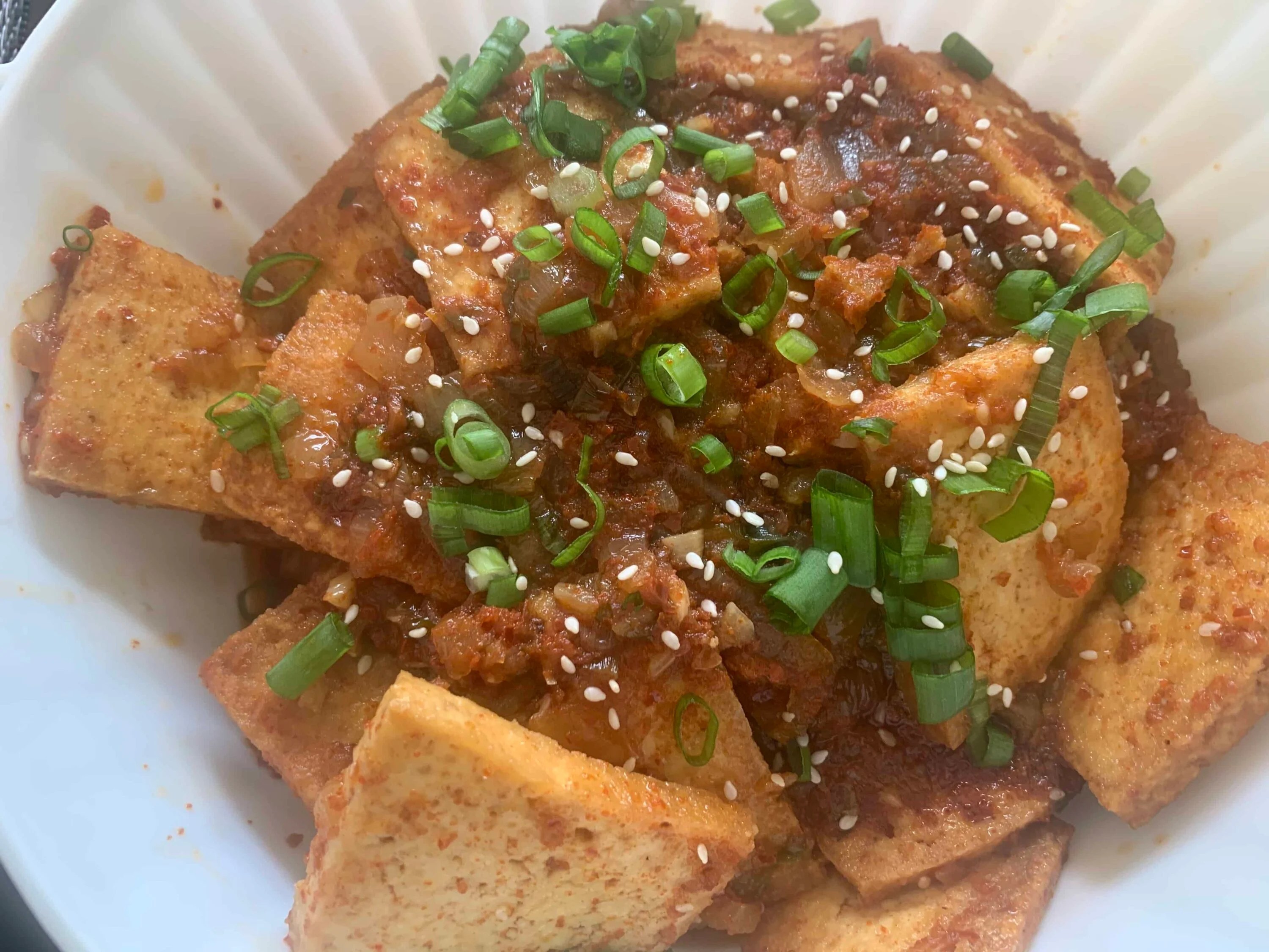Spicy braised tofu (Dubujorim 두부조림) recipe by Maangchi
