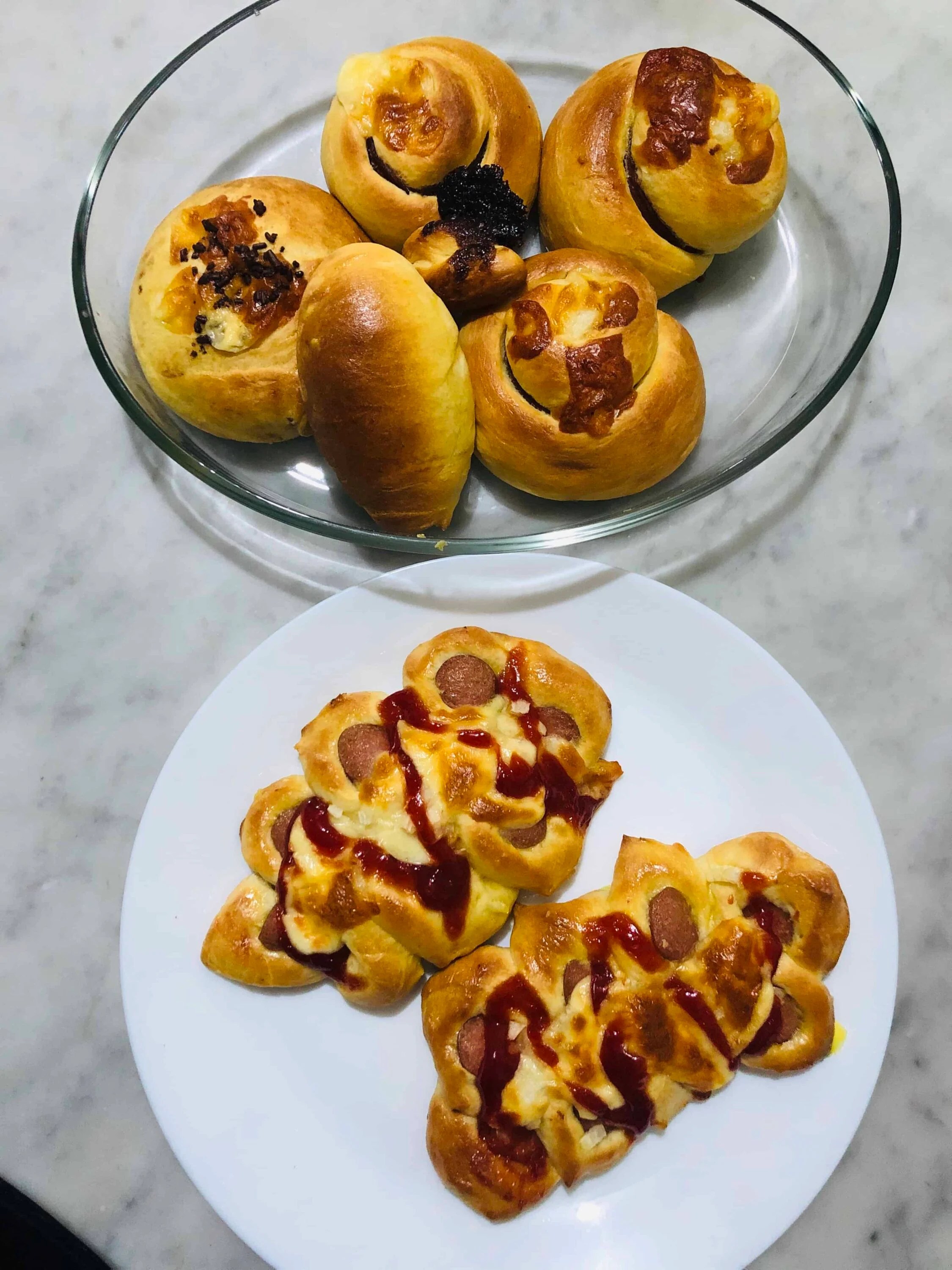Korean sausage bread (Sausage ppang 소세지빵) recipe by Maangchi