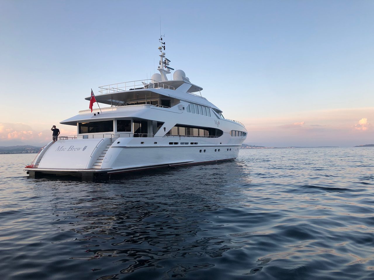 M/Y Mac Brew