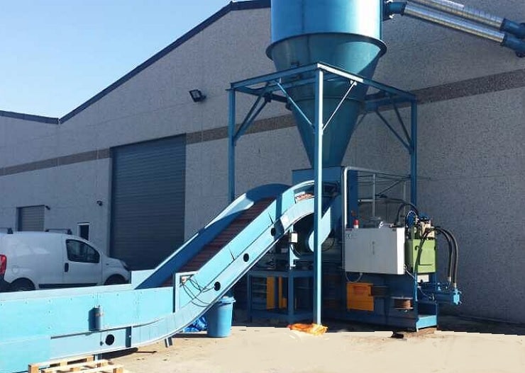 13tons balers for sale used to recycle paper & cardboard from 1 to 3tons/h