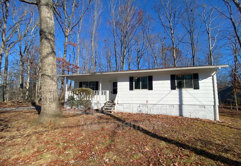 13003 Infantry Drive Spotsylvania, VA 22551 MacDoc Property Management