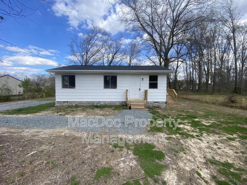 6037 Rosedale Drive King VA 22485 MacDoc Property Management