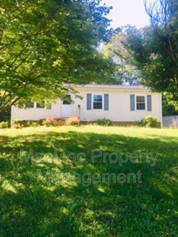 11304 Maplewood Drive Locust Grove, VA 22508 MacDoc Property Management