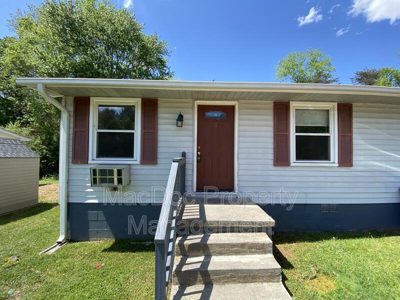 114116 Loch Lane Drive Apt 4 Louisa, VA 23093 MacDoc Property Management