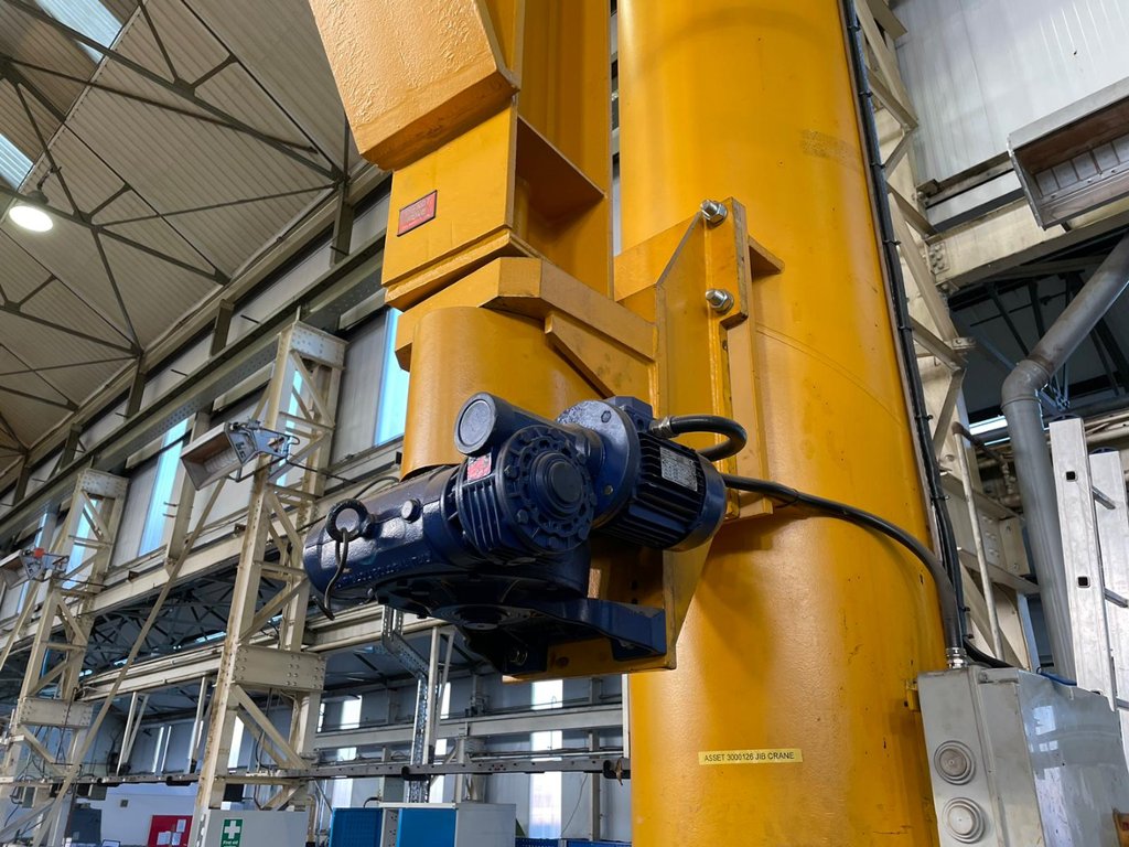 TECHNICAL CRANES 2 Ton SWL Free Standing Jib Crane with Electric Hoist