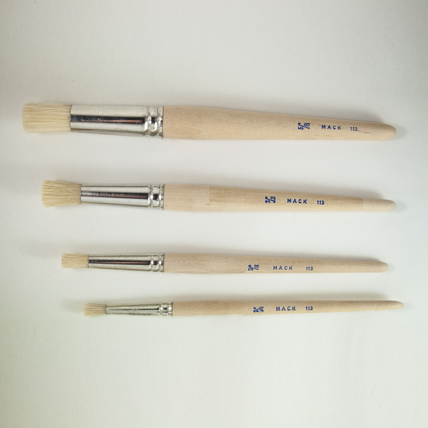 Stencil Brush (113) Mack Brush