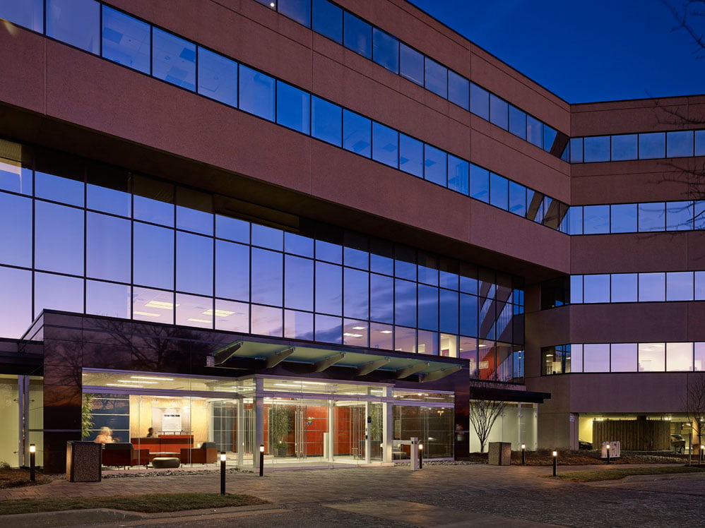 Experience MacKenzie Commercial Real Estate