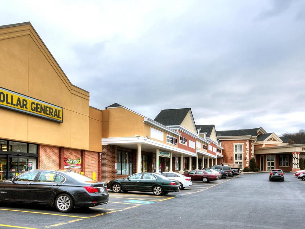 Cranbrook Shopping Center MacKenzie Commercial Real Estate