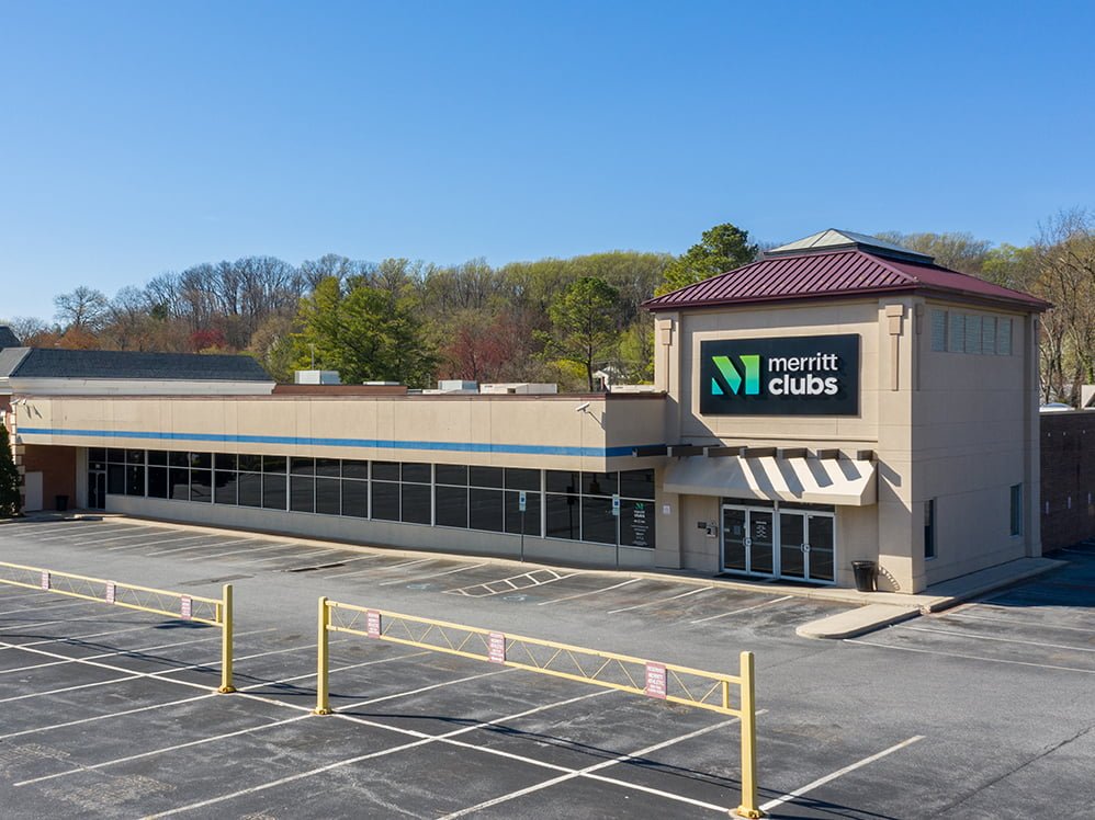 Cranbrook Shopping Center MacKenzie Commercial Real Estate
