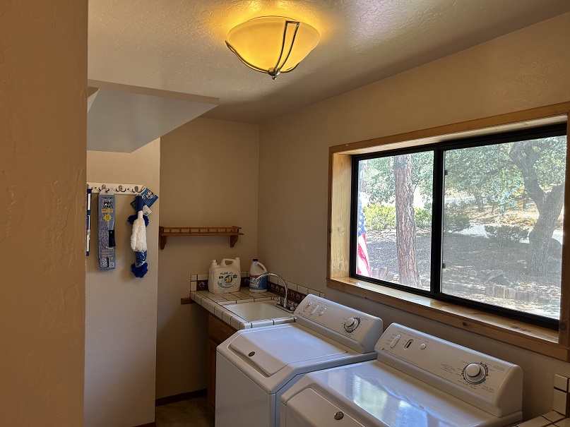 Potos of MacLean Rental