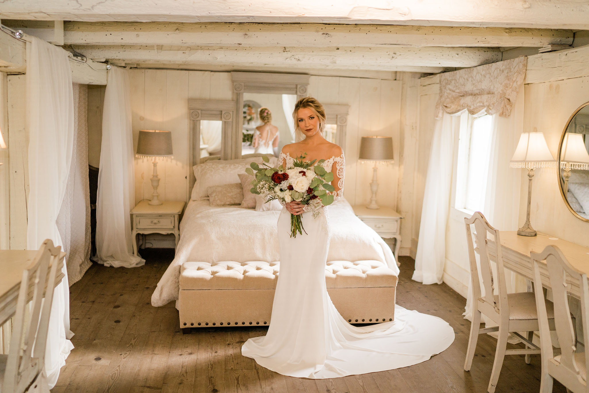 Cobourg Wedding Venues Season love