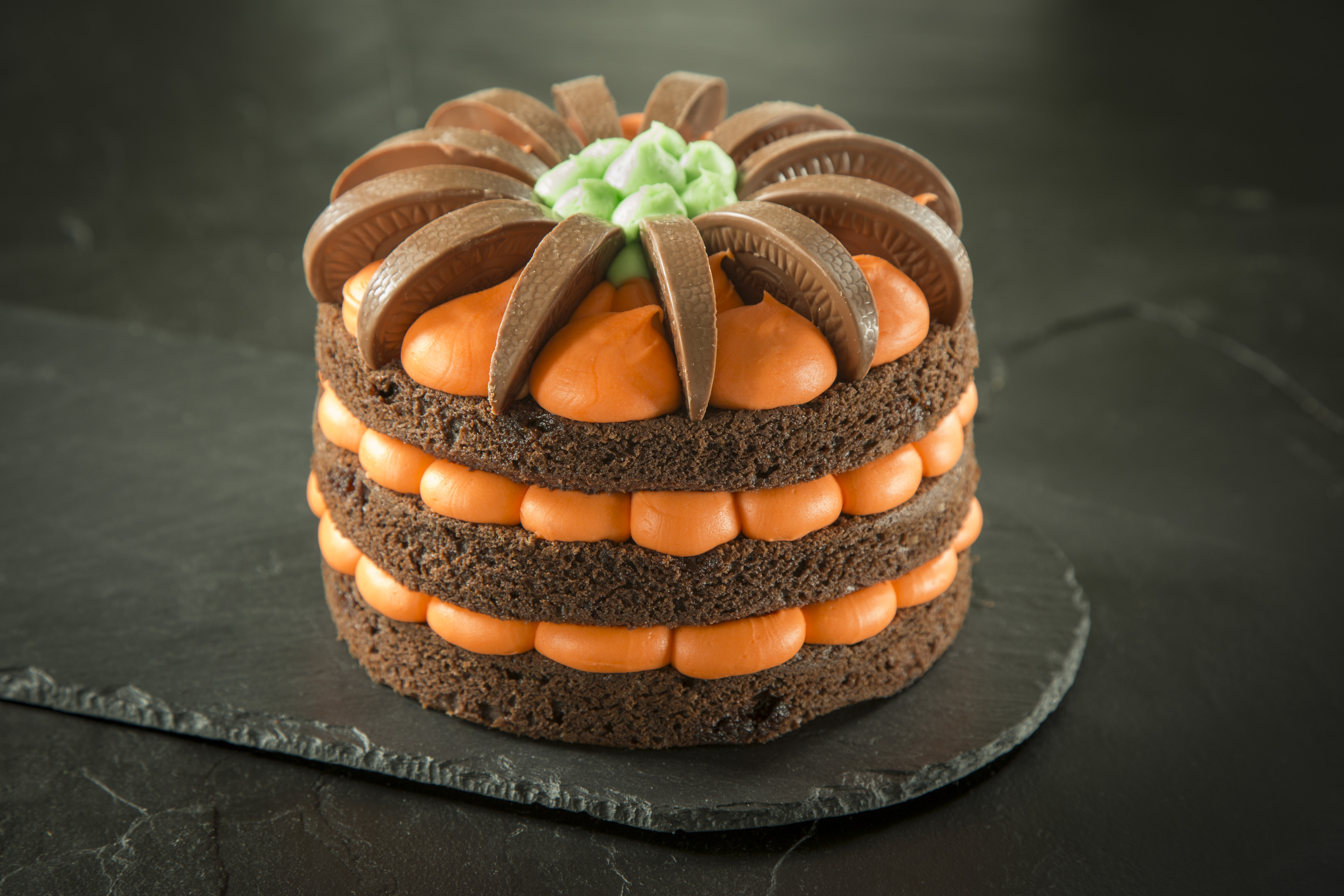 Macphie recipes Halloween Pumpkin Cake