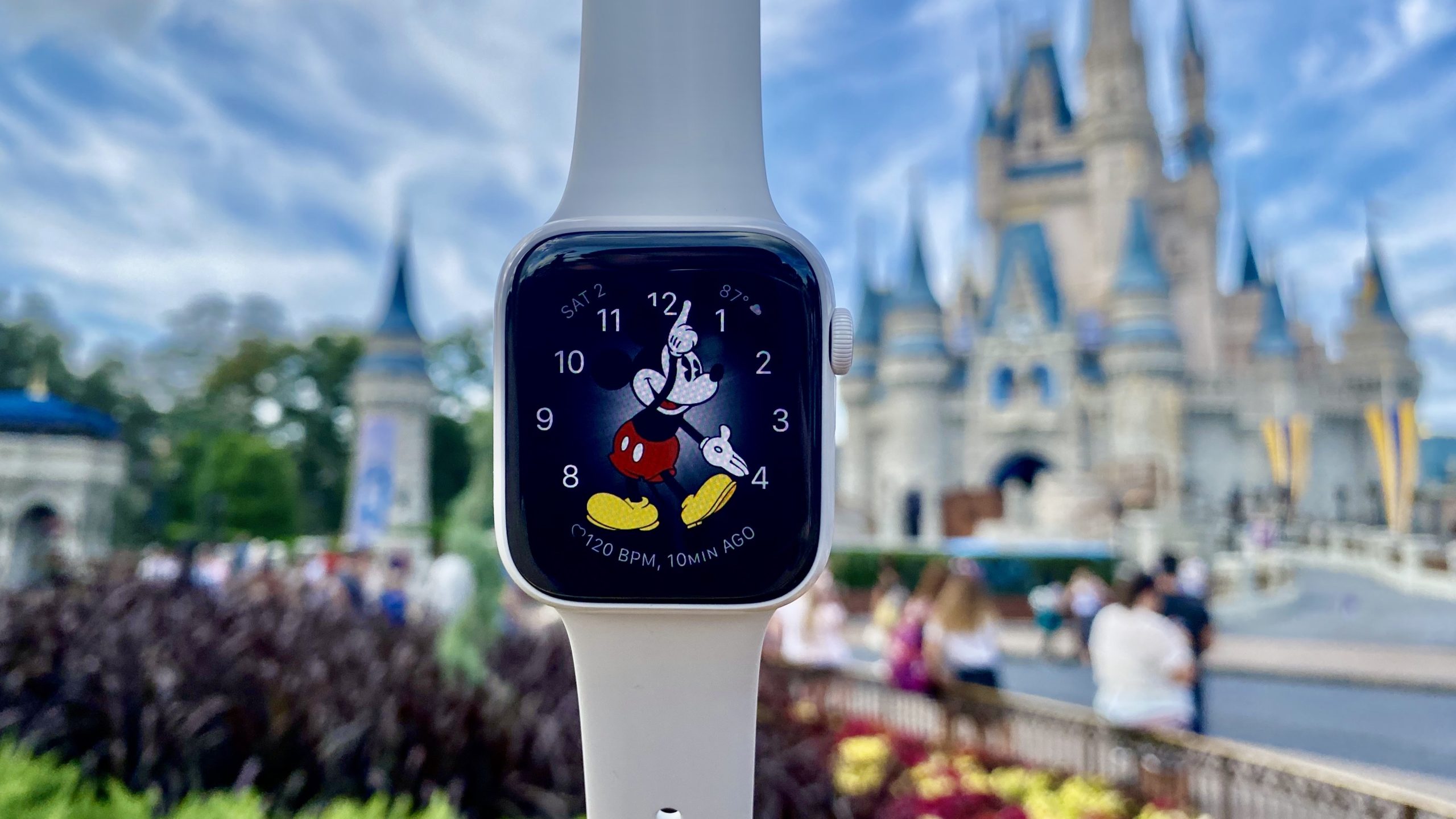 AppleWatchSeries5DisneyWorldMagicKingdomMickeyMouse