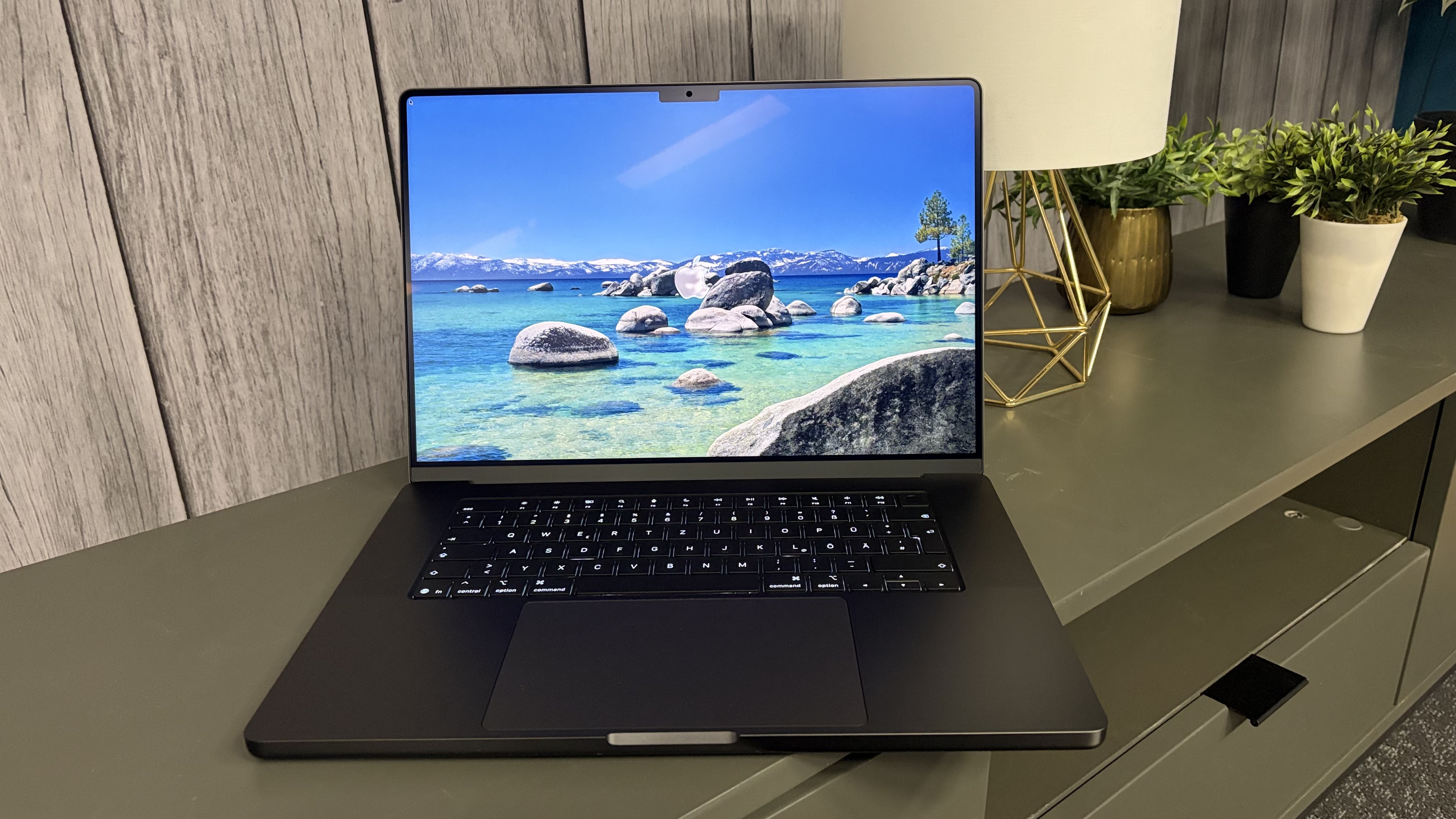 Get this 14-inch M5 MacBook Pro with an upgraded charger for 0 off
