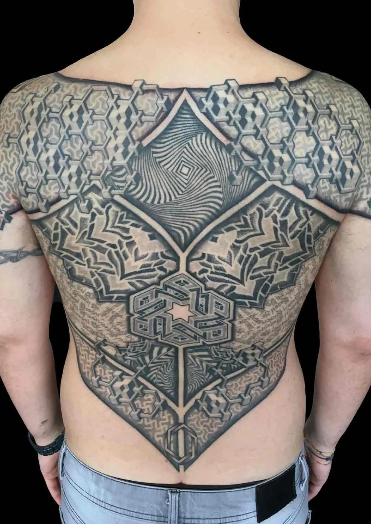 Foto E Immagini Tatuaggi Geometrici Dotwork Ornamentali Tribali 1754_x_1240_jpg