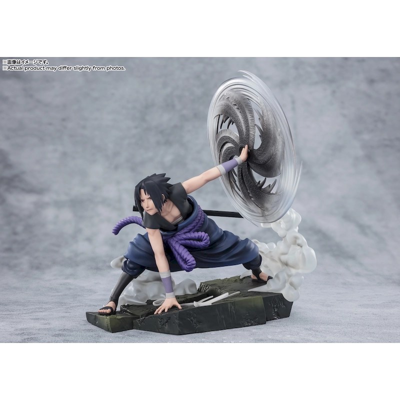 Figurine Naruto Sasuke Uchiha Light and Dark [EXTRA BATTLE