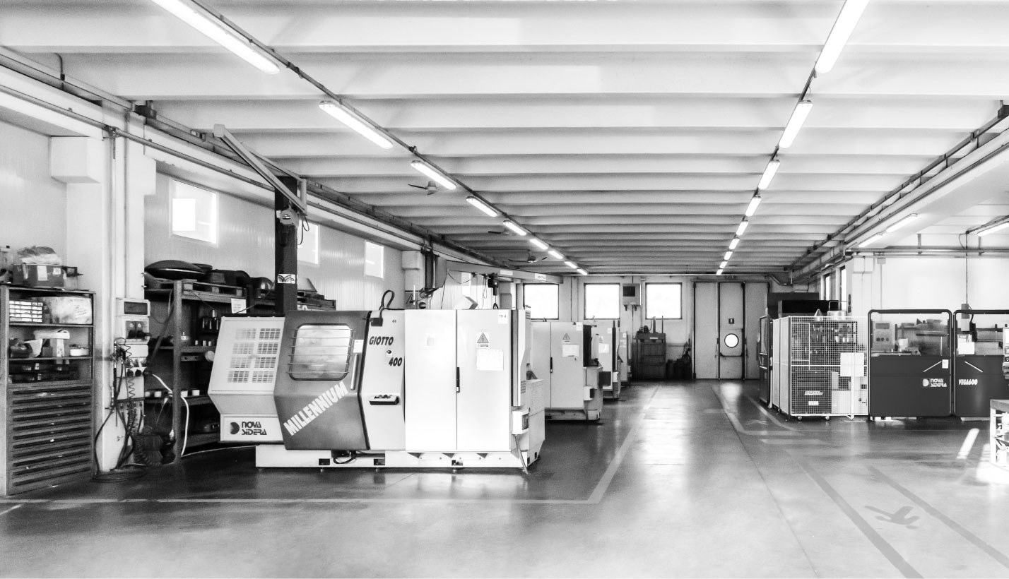 Metal spinners Specialized turners in metal spinning