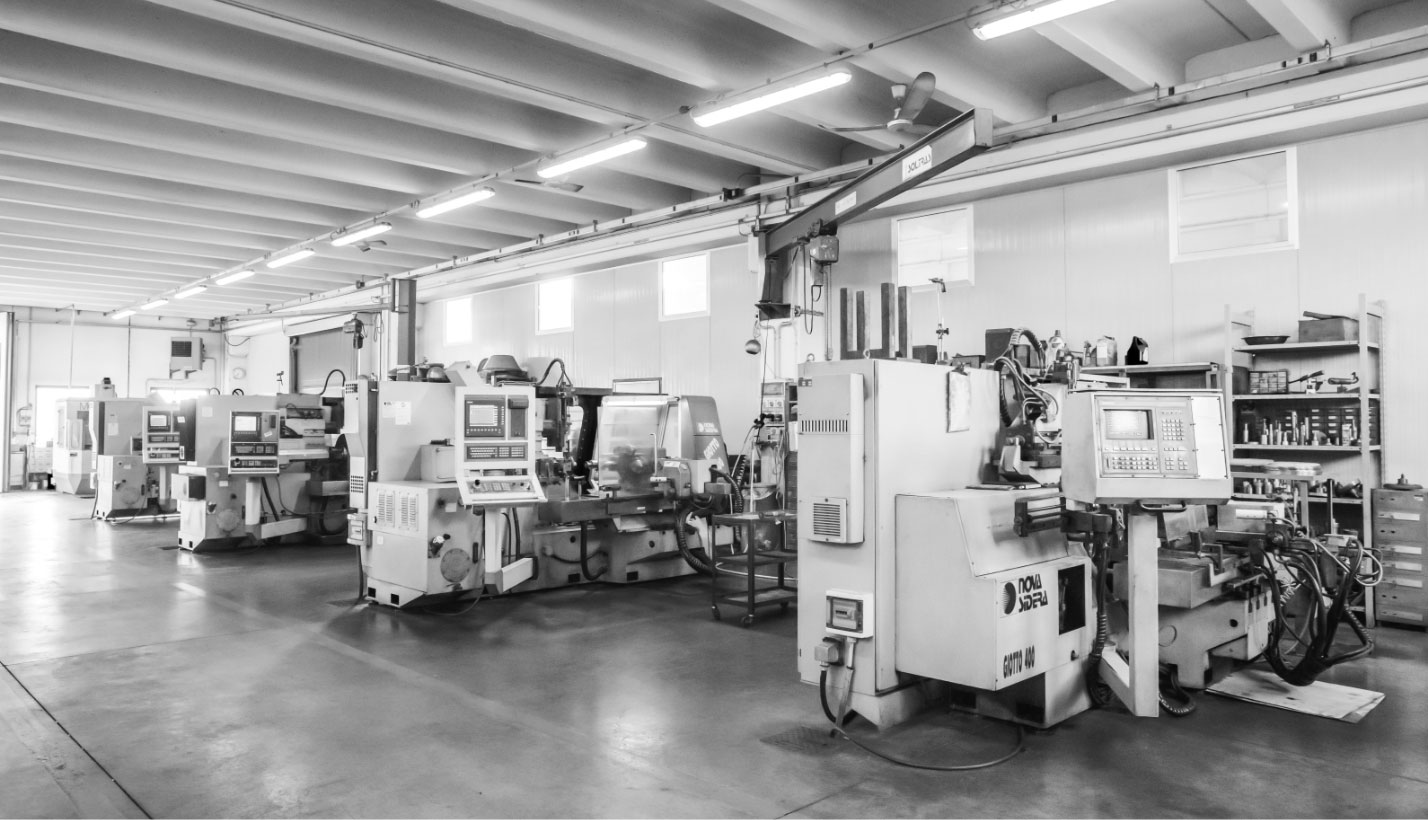 Metal spinners Specialized turners in metal spinning