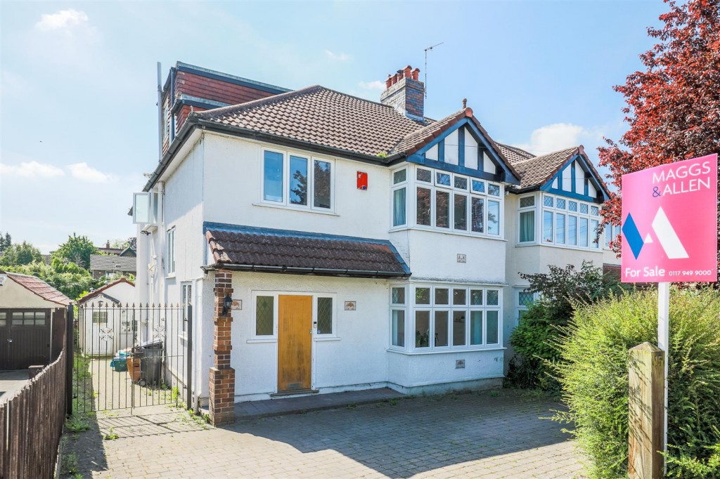 15, Bell Barn Road, Stoke Bristol, BS9 2DA, 5 bedroom, House