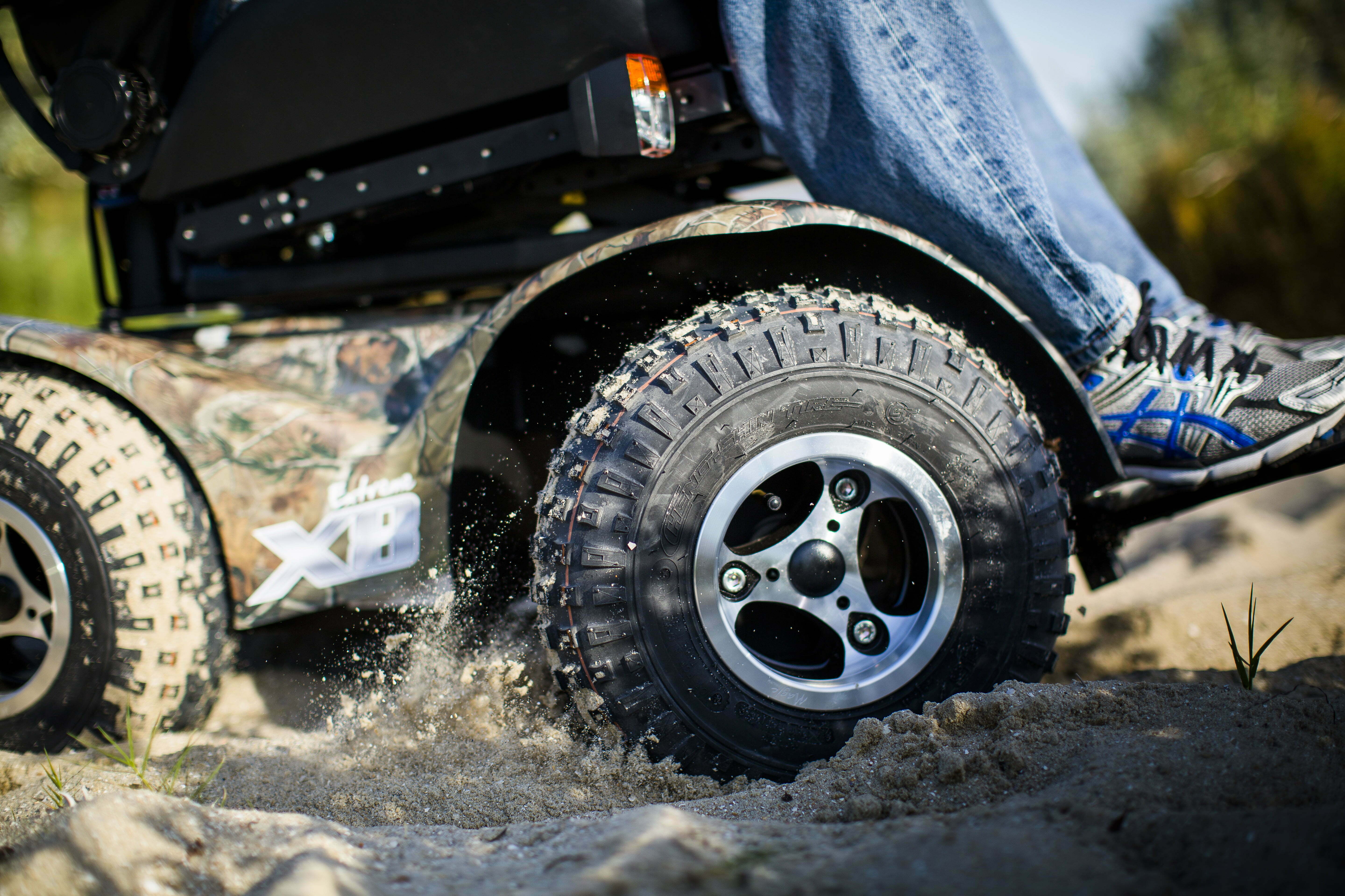 Choosing the right all terrain tires for your wheelchair