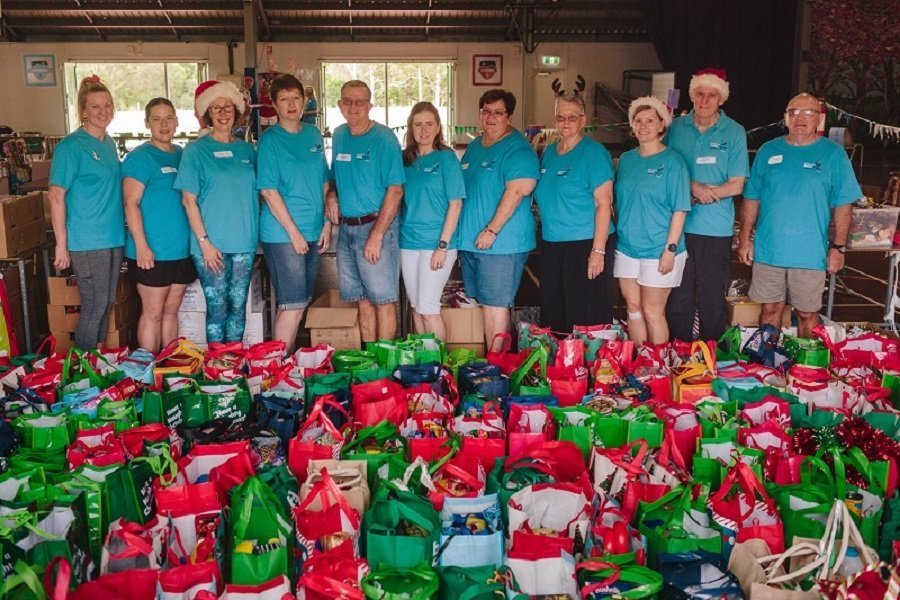 Christmas Day Volunteer Opportunities 2023 Near Me Sunshine Coast Basket Brigade - Magic Moments Foundation