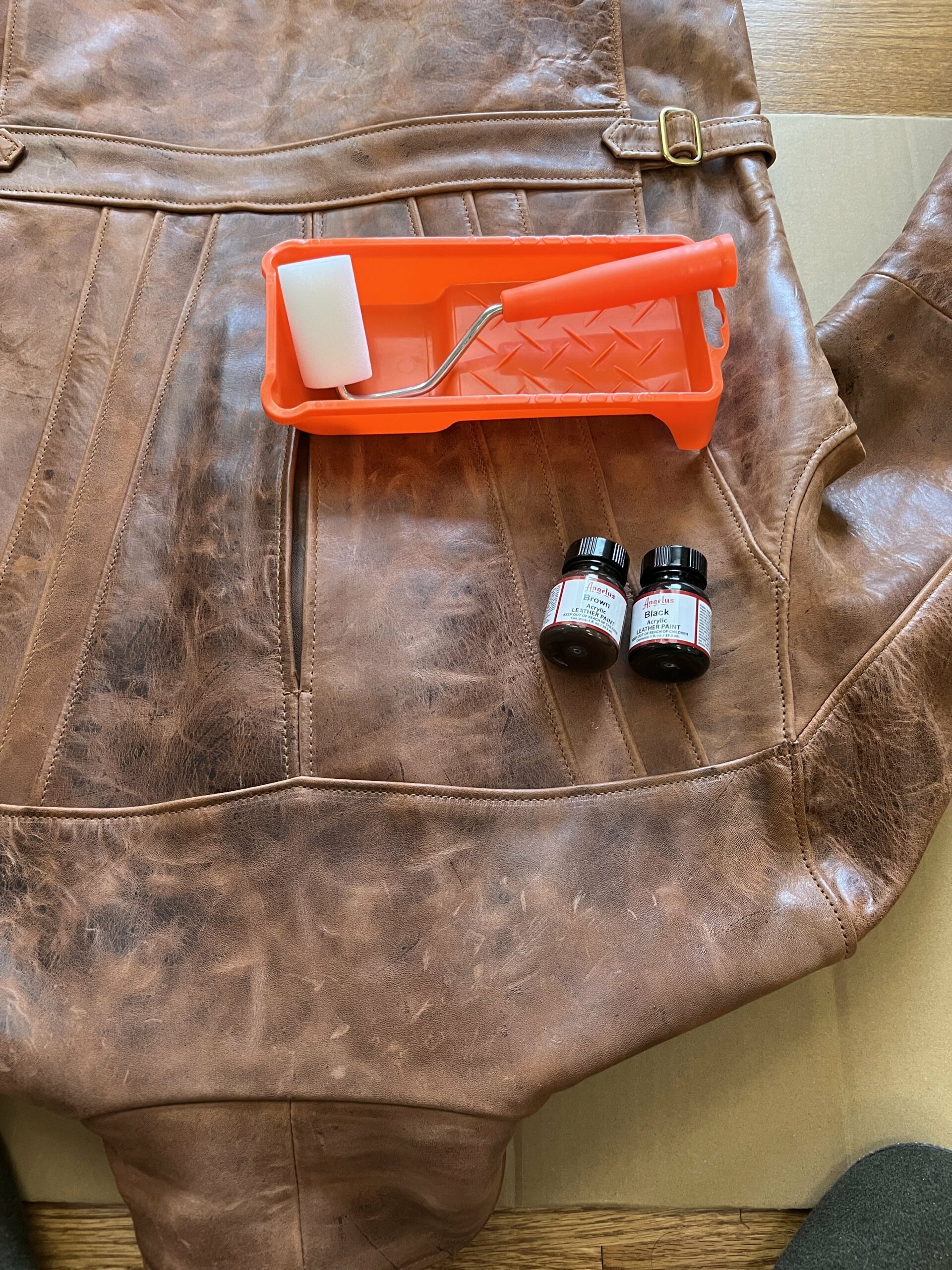 How to Dye a Leather Jacket A StepbyStep Guide Magic of Clothes