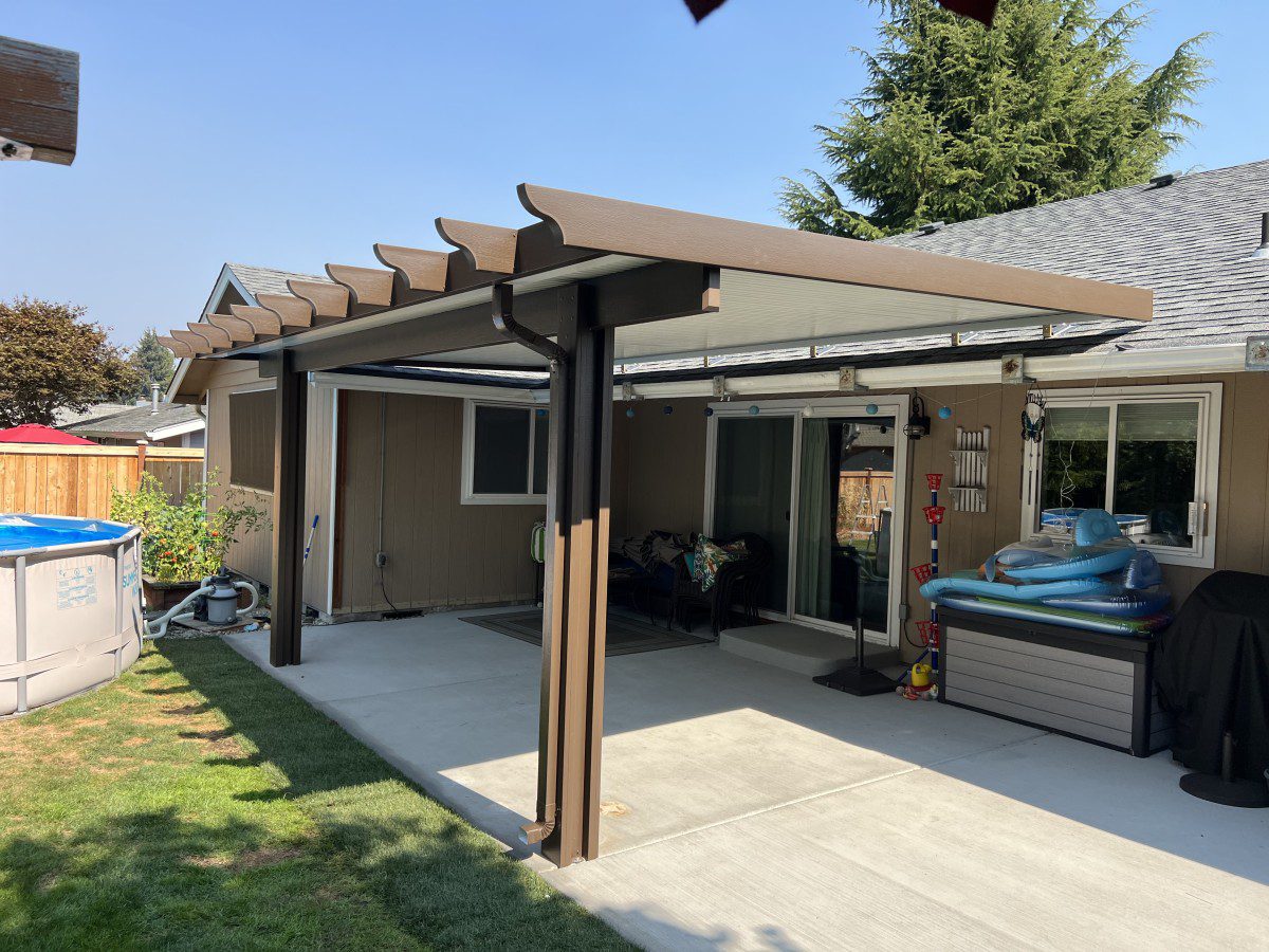 Flat Panel Patio Covers installed in Puyallup, Enumclaw