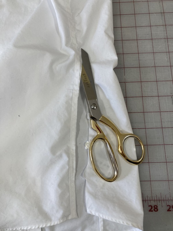 Stop the Gap! Add a gusset to a button down Shirt to prevent gaping