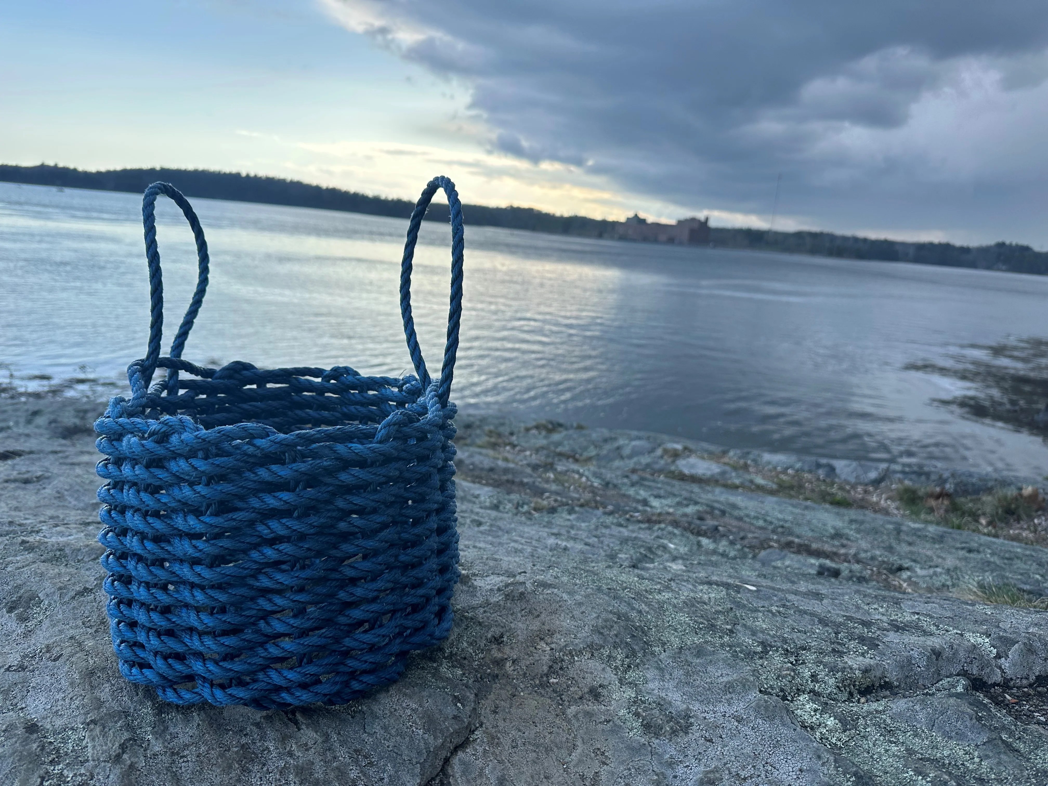Solid Rope Basket Maine Rope Mats