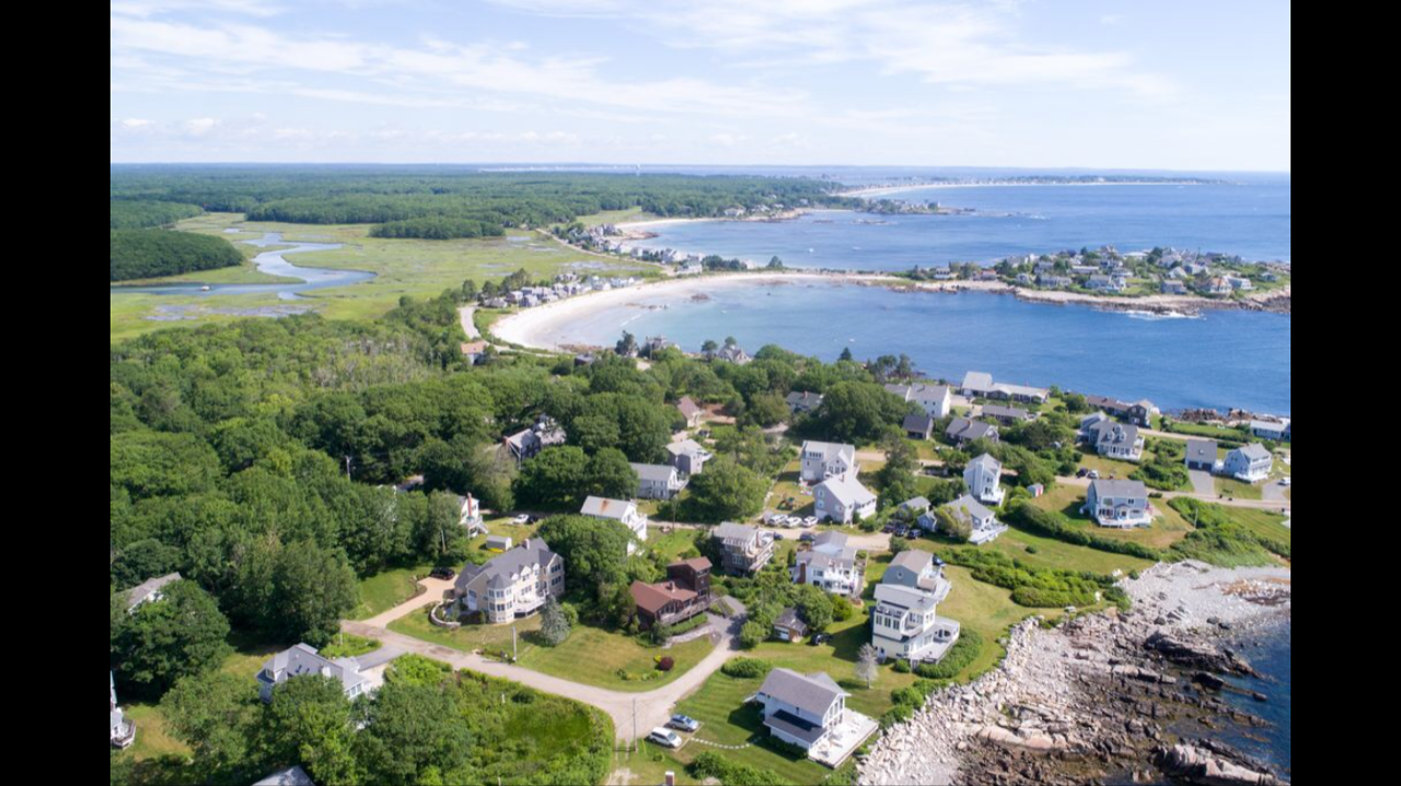 East Crescent Cove Details Vacation Rentals in Biddeford Pool