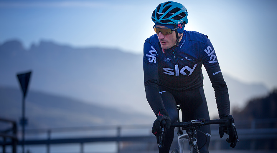Aduh, Sponsor Team Sky Mundur Akhir 2019 - Mainsepeda.com