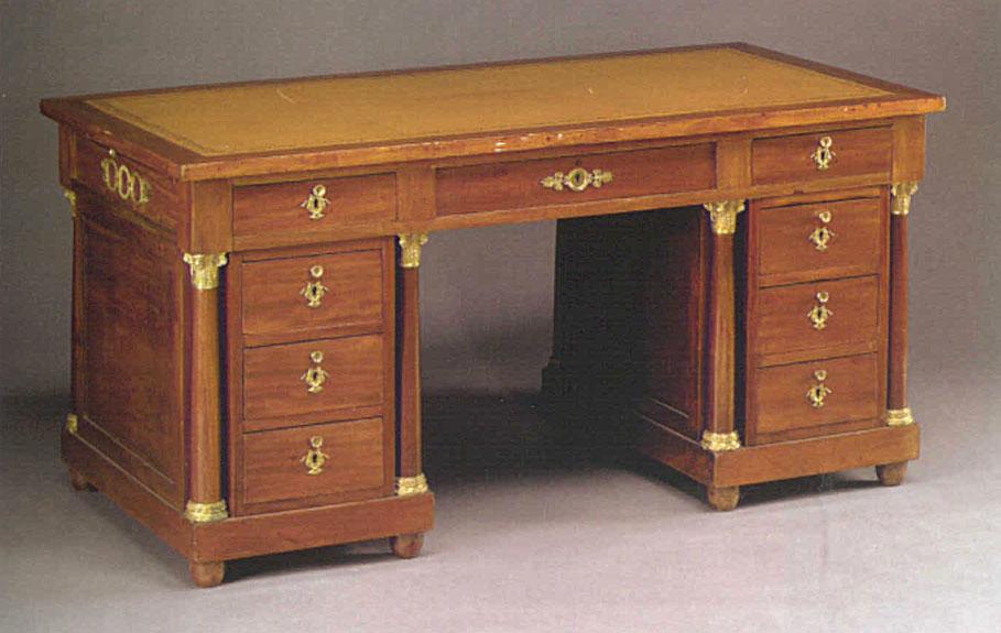 Italian Neoclassical style mahogany desk Maison Felice