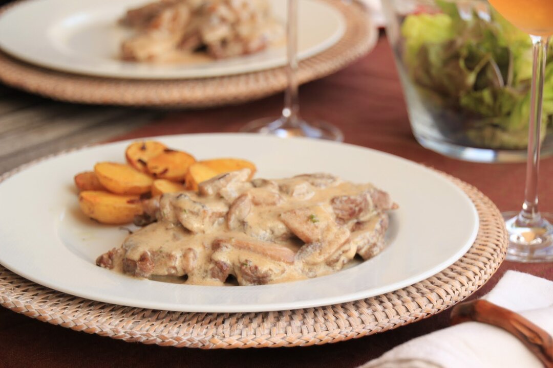 BIFE COM MOLHO DE CHAMPIGNON Mais Receitas Cozinhar é fácil