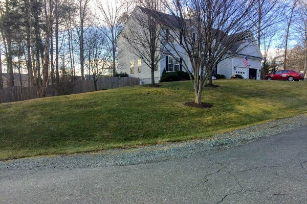 Groundskeeping Pristine Properties in Fredericksburg Virginia