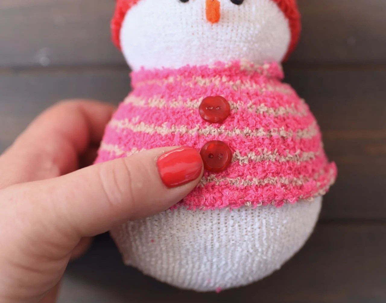 How to Make the CUTEST Sock Snowman in Minutes! Make Life Lovely