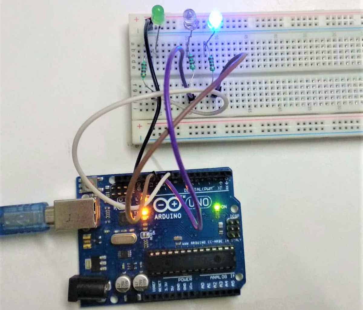 Control Multiple LEDs With Different Delays with Arduino