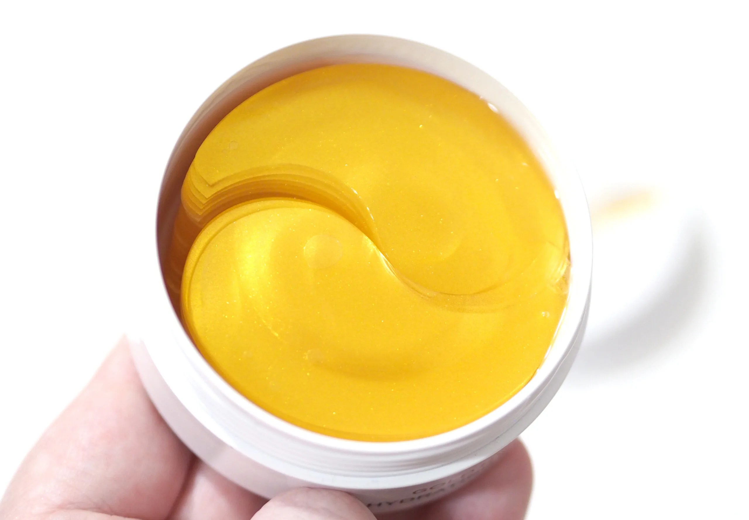 Revolution Skincare Gold Eye Hydrogel Hydrating Eye Patches Review 60