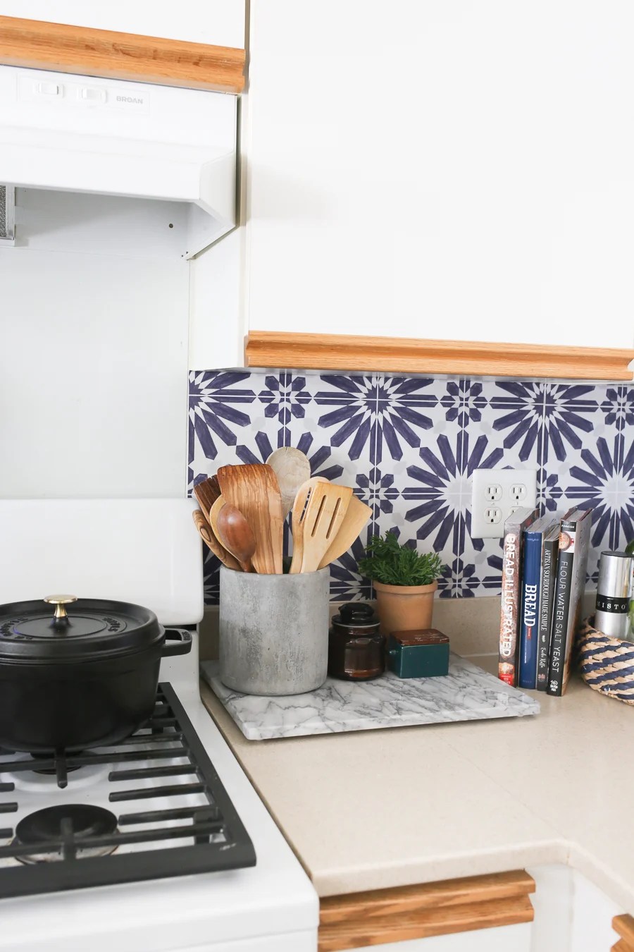 How to Install Peel and Stick Backsplash in a Kitchen
