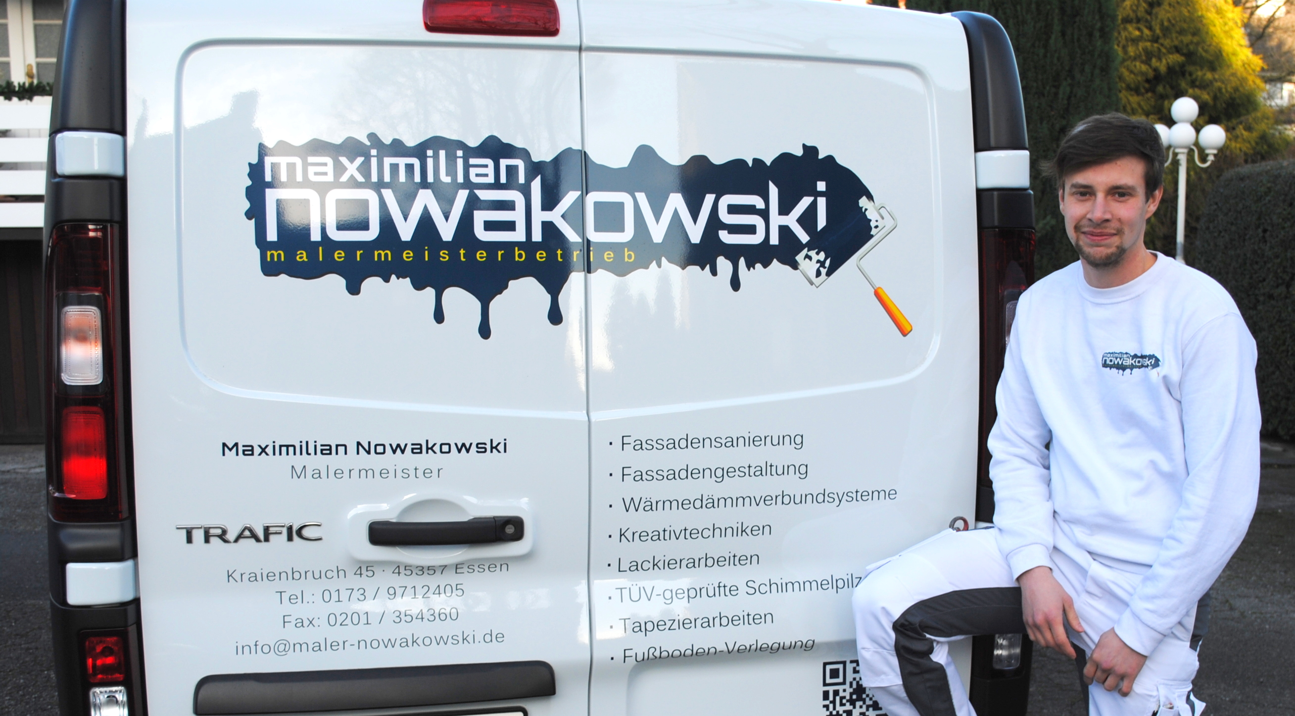Malermeisterbetrieb Maximilian Nowakowski Maler Malermeister Essen Bochum Mulheim Velbert Bottrop Gelsenkichen Oberhausen Ruhrgebiet Fassaden Gestaltung Sanierung Metallische Wandgestaltungen Mineralische Wandgestaltungen