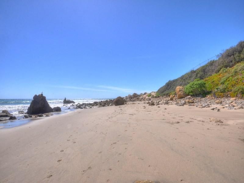 Encinal Bluffs a Coveted Malibu Neighborhood Russell Grether and