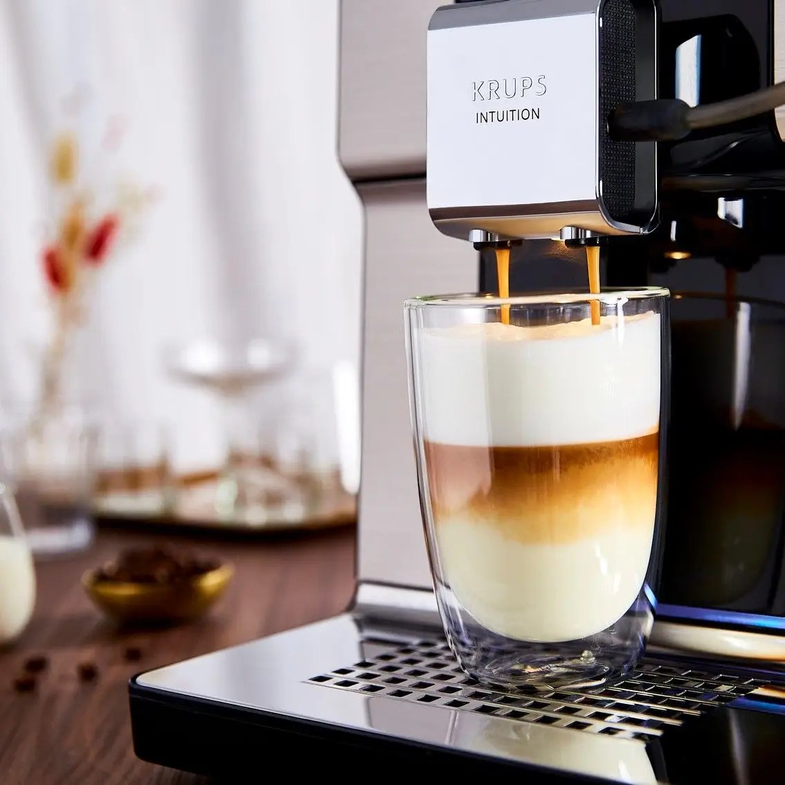 Krups automatický kávovar Intuition Experience EA876D10 MALL.CZ