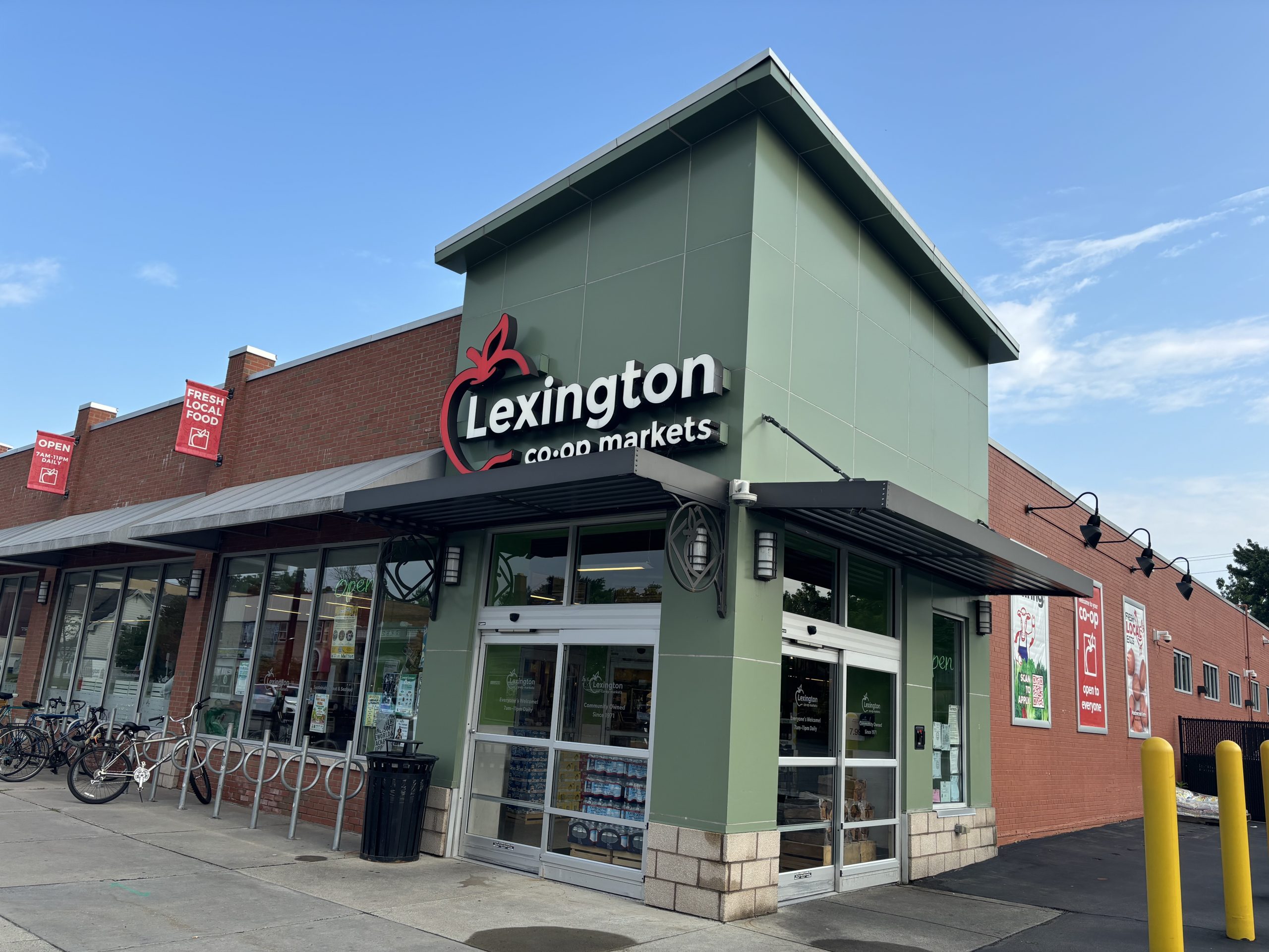 Lexington Cooperative Market Mallery Miles(03)