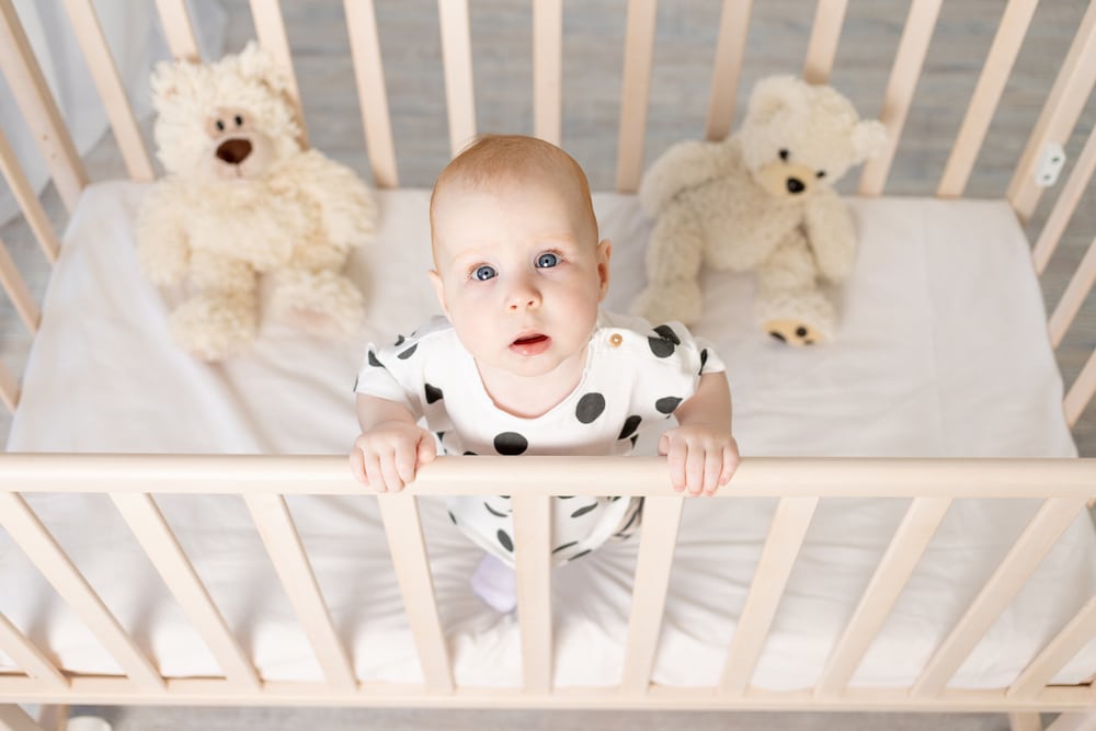 Do baby cribs expire? [Best Safety Standards & Replacement] Mama