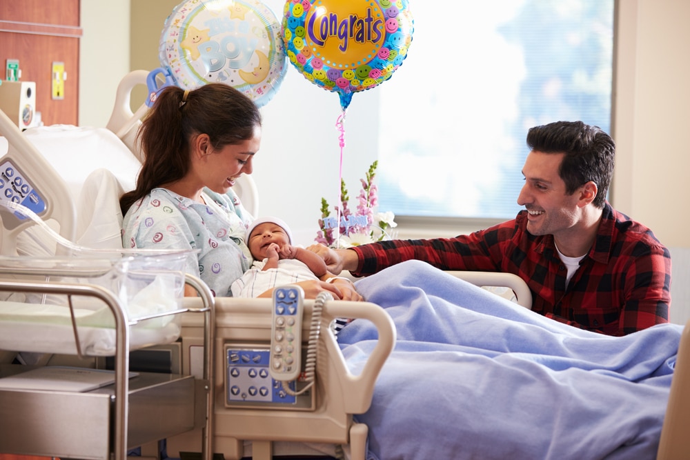 14 Awesome Hospital Freebies After Birth (Take These Home!) Mama