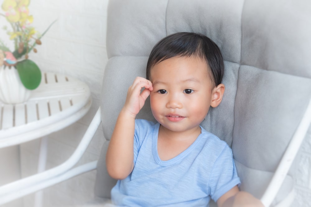 How do you stop babies from scratching their faces when upset? (Plus