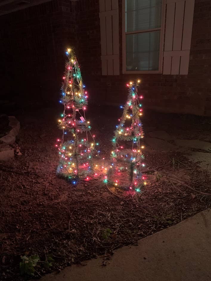 20 Christmas Trees For Small Spaces (Christmas Tree Alternatives