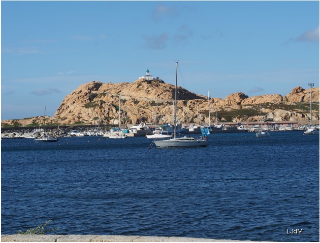 Lile Rousse En Famille Maman Voyage